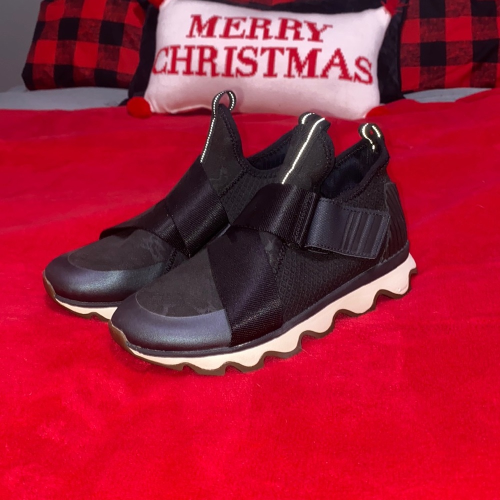 Sorrel sneakers